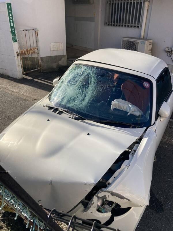 福岡私家車衝行人路10傷 4名女高中生重傷(網上圖片)