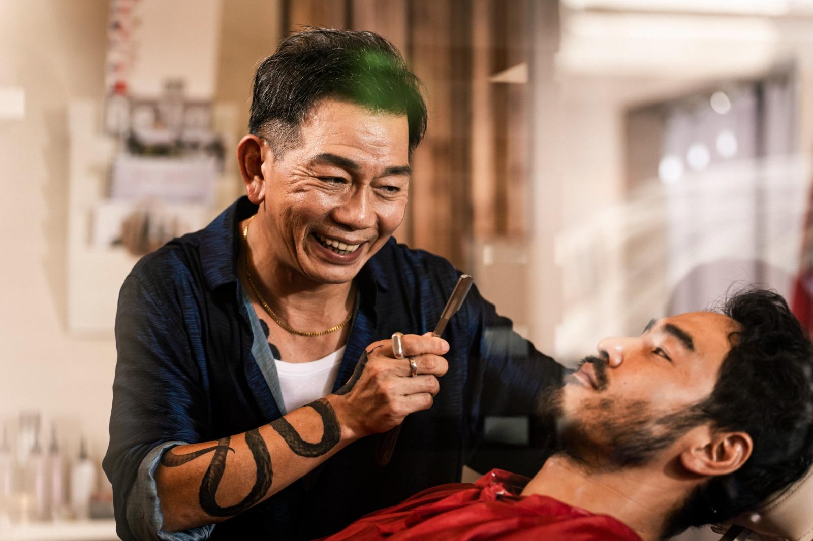 袁富華演技出神入化,被小天形容是個魔術師。