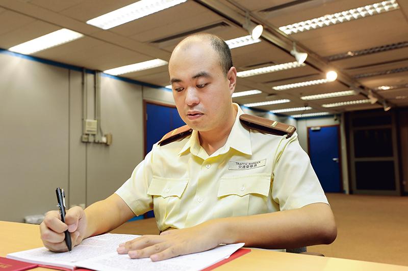 袁滙林透過研習班,感受到國家能夠取得目前卓越的成就,實在得來不易。(《警聲》圖片)