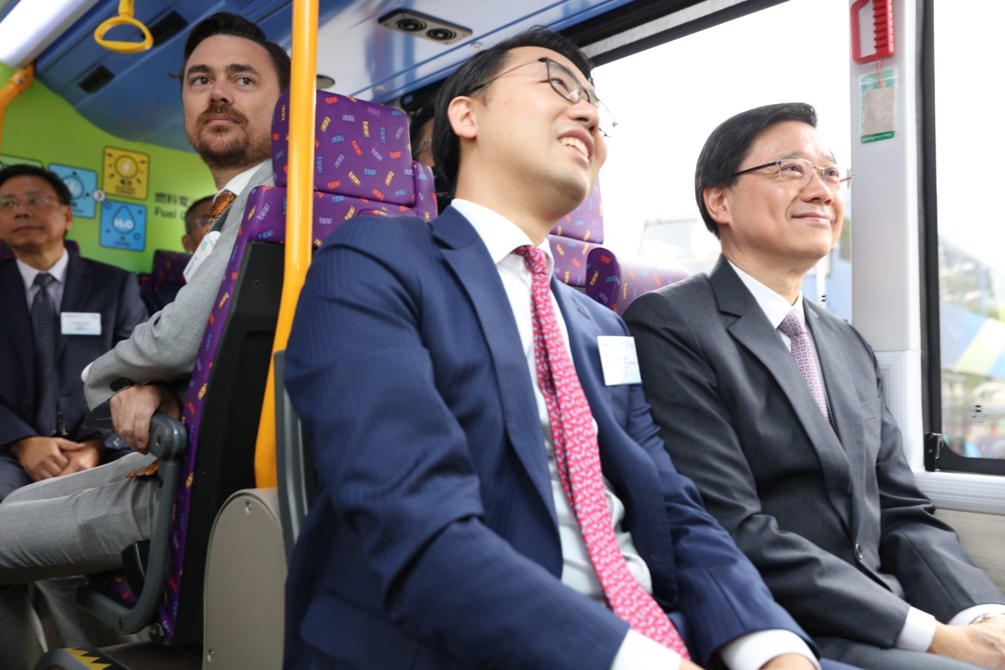 城巴引入全港首輛雙層氫能巴士及首個加氫站 最快明年1月行走九龍路線