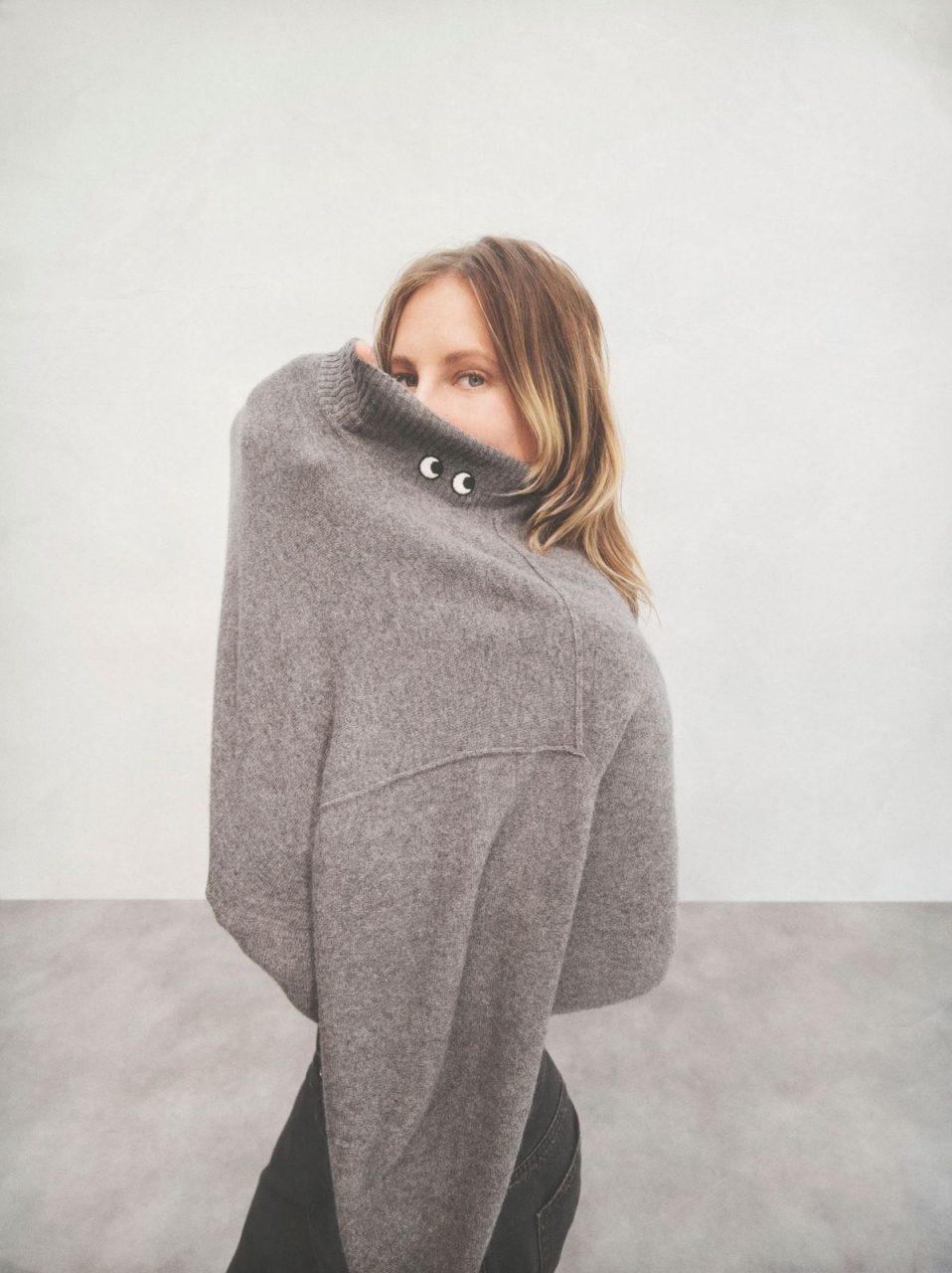 UNIQLO and ANYA HINDMARCH首個聯名系列 11月24日登場