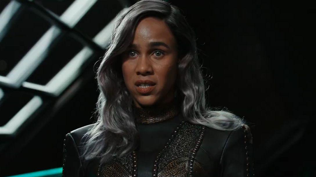 今次奸角「狄雅貝」由素維艾絲頓飾演。