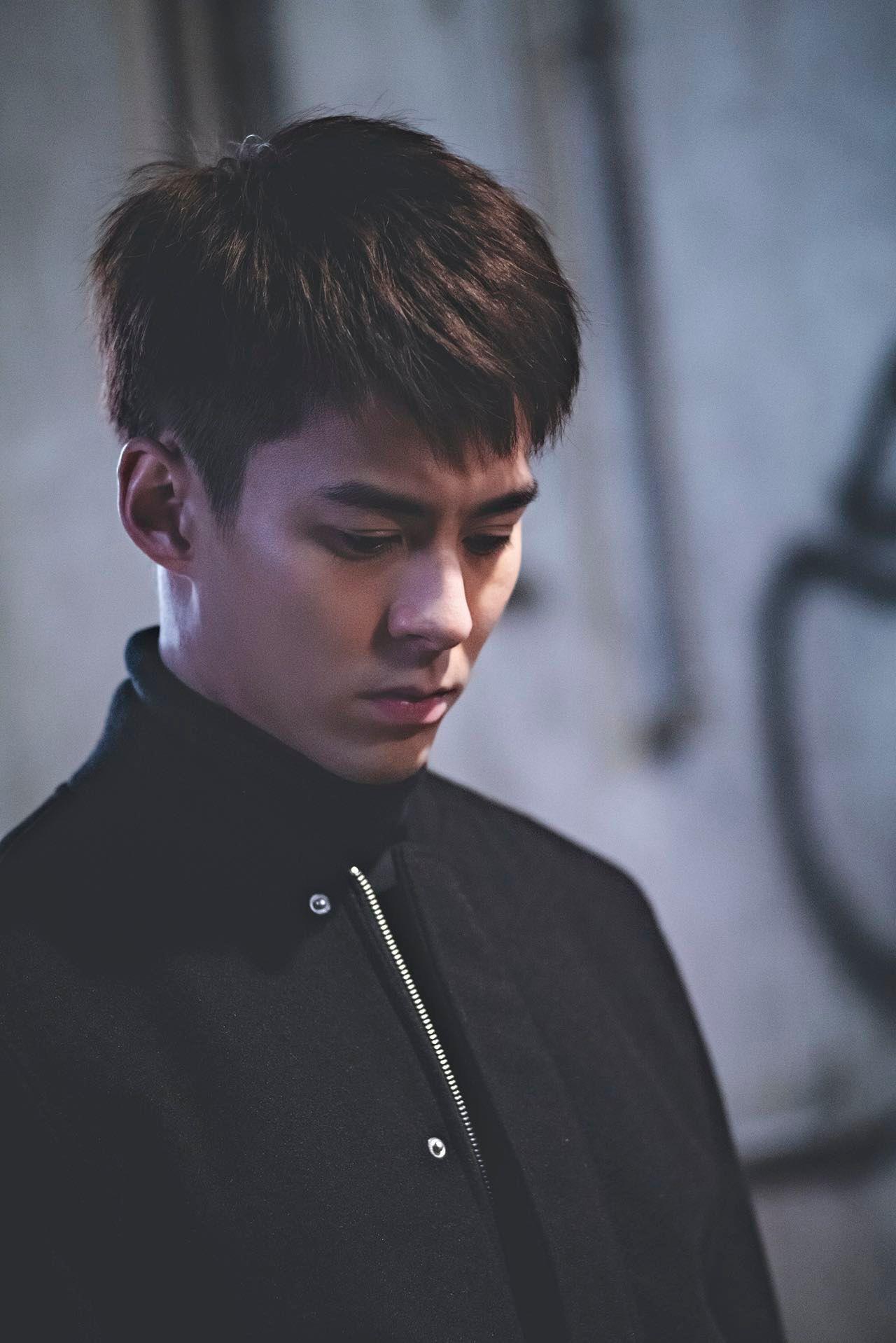 朱鑑然扮演「沈飛飛」一角,是個精通網絡的頂級黑客。