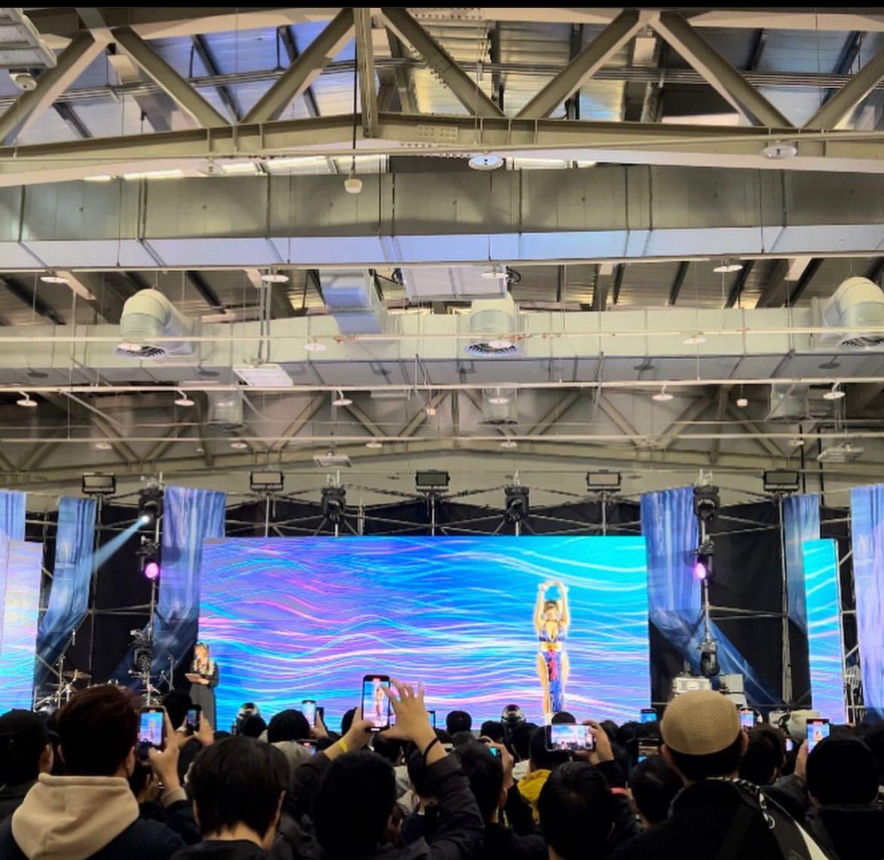 天木純出席台灣的動漫音樂節,吸引大批麻甩粉絲熱烈捧場。