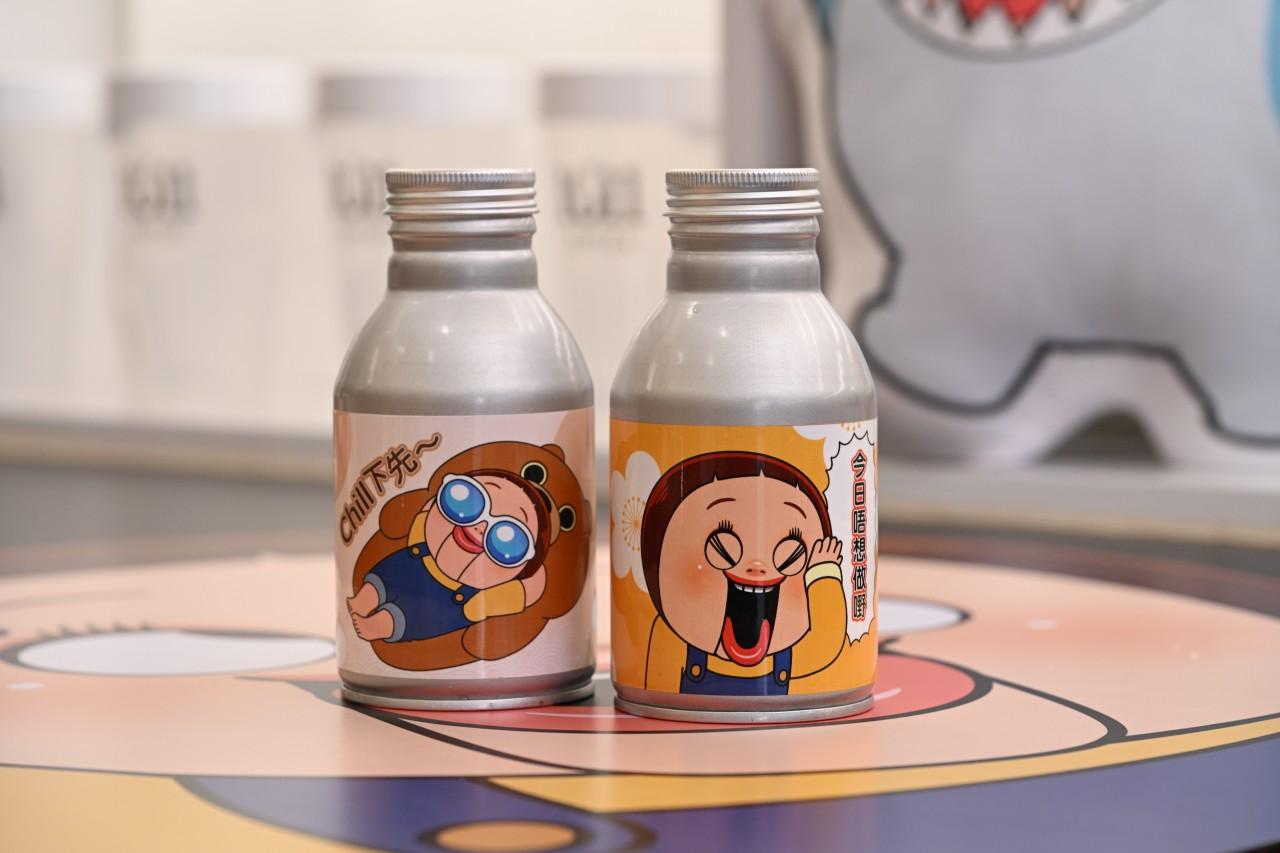 提拉米蘇奶茶/楓樹糖漿奶茶(HK$38 each)