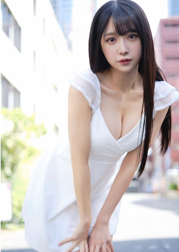 鍾培生拳賽|日本Ring Girl真島剛推出寫真(真島なおみIG)