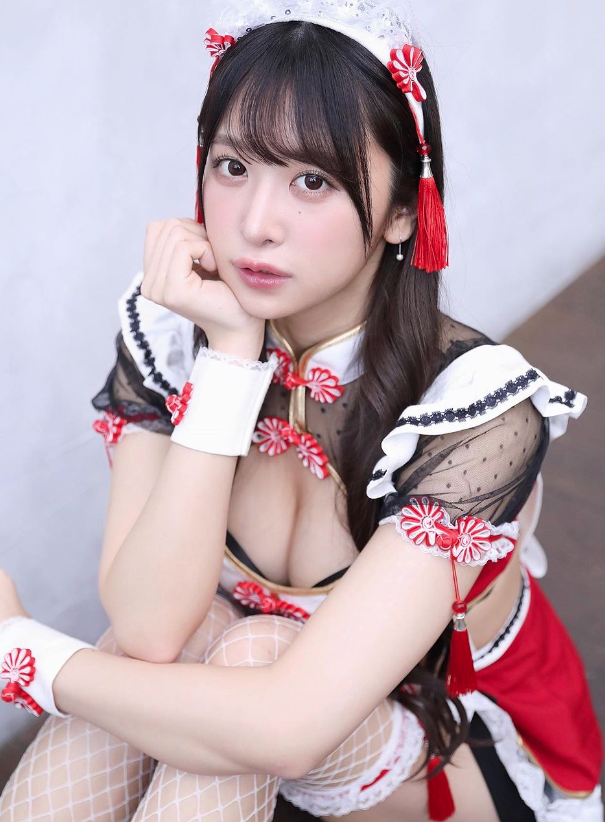 鍾培生拳賽|日本Ring Girl真島剛推出寫真(真島なおみIG)