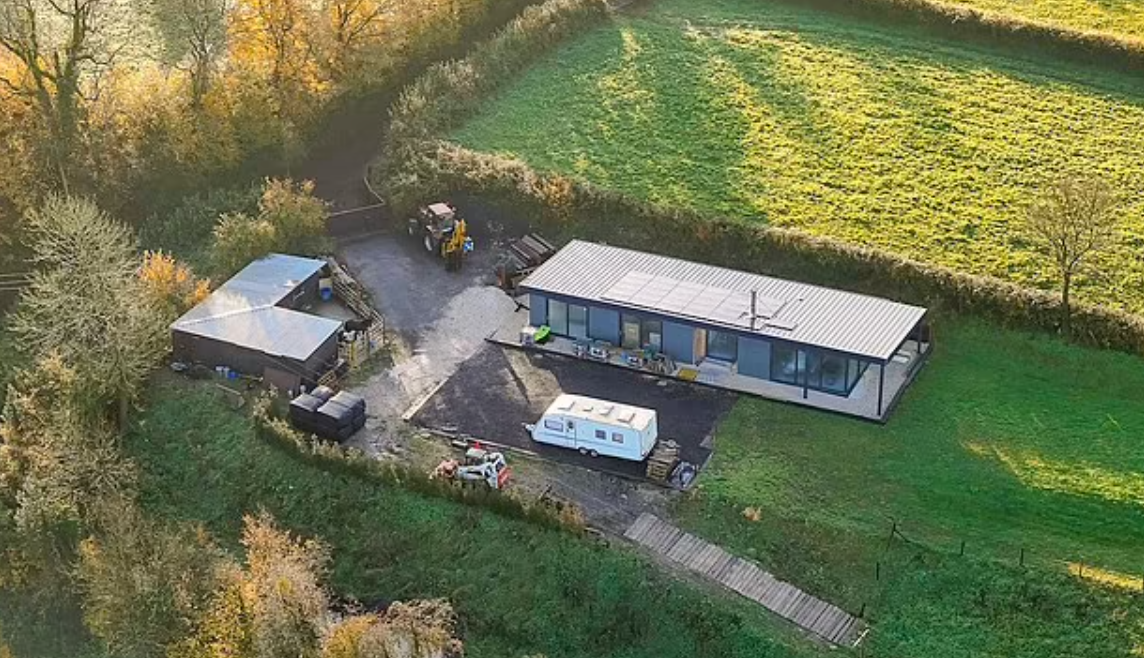 英國物業|該屋四處是田野。(互聯網)