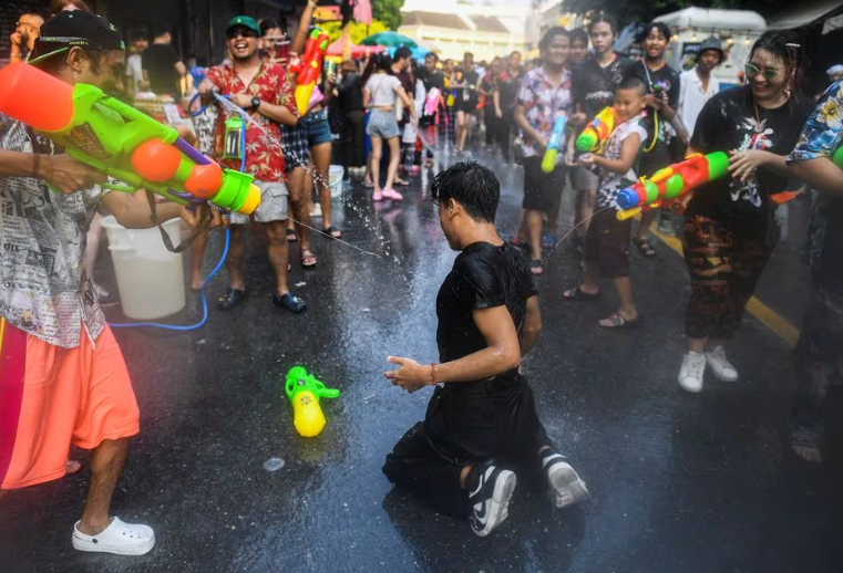 泰國潑水節擬延長至整個4月 料吸3500萬遊客振經濟(路透社資料圖片)