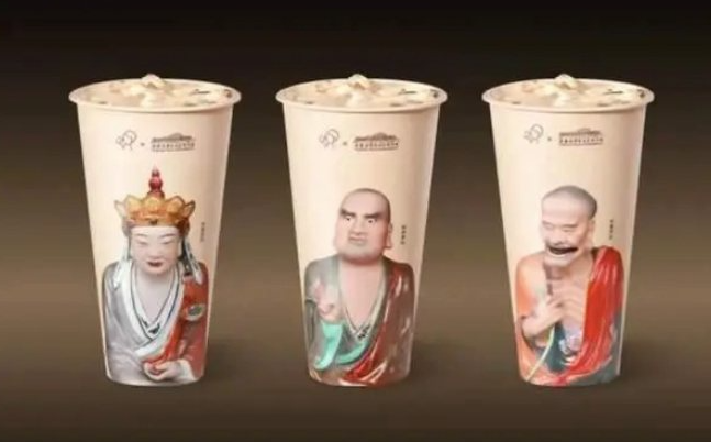 「我佛持杯」喜茶「佛喜」茶拿鐵之前的宣傳及網上照片。(互聯網)