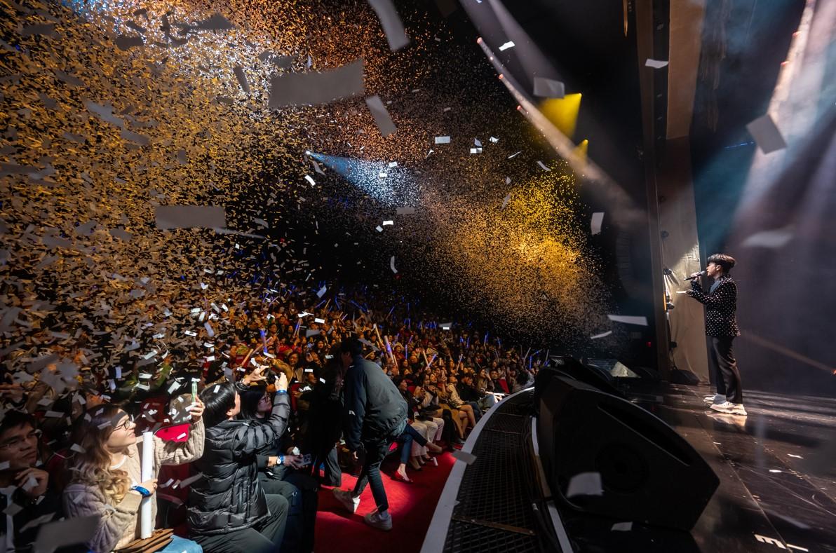 李克勤剛完成4場美國巡迴演唱會,剛好趕到生日前回港。