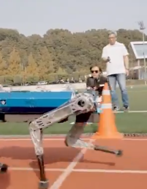 南韓大學研製機械狗 19.87秒跑100米破紀錄