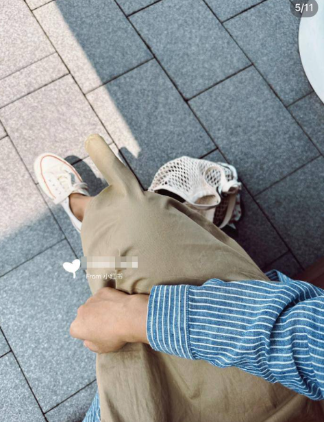 在處理日常雜事,例如水費、電費等問題時,香港的做法偏向「國外文化」,大多以電郵形式傳送,所以她來港後需要習慣check email。(圖片來源:小紅書)