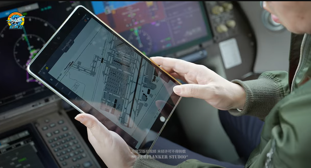 C919第一身視角影片曝光 駕駛艙俯瞰維港(有片)