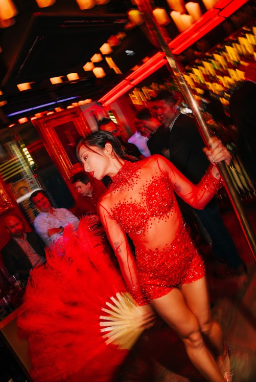 購票預訂可以透過WhatsApp(852)5464 0002及設有即場售票。