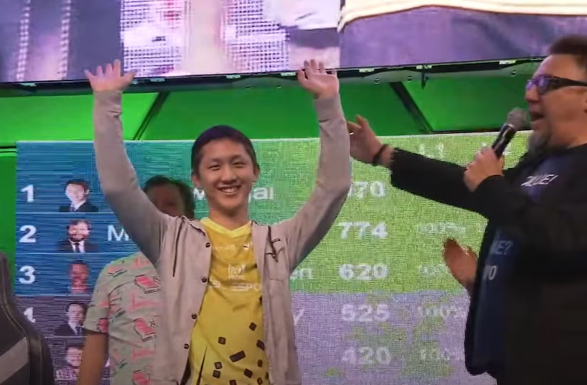 微軟於12月10日在美國拉斯維加斯舉辦Excel世界錦標賽,由8名來自世界各地的電競高手較量。最終由澳洲代表、任職精算師的港人移民第二代魏天培(Andrew Ngai)連續3年勇奪冠軍。