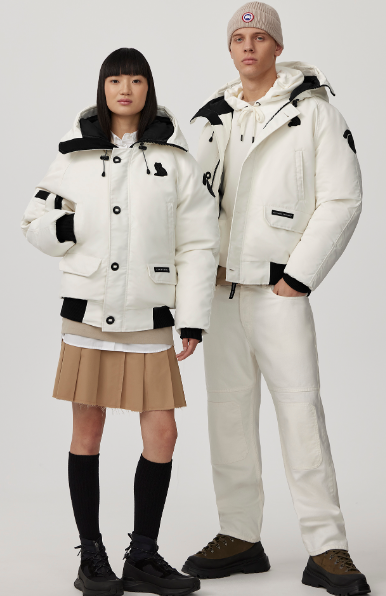 知名服裝品牌「加拿大鵝」(Canada Goose)向災區捐贈逾2,000件羽絨外套及防寒物資