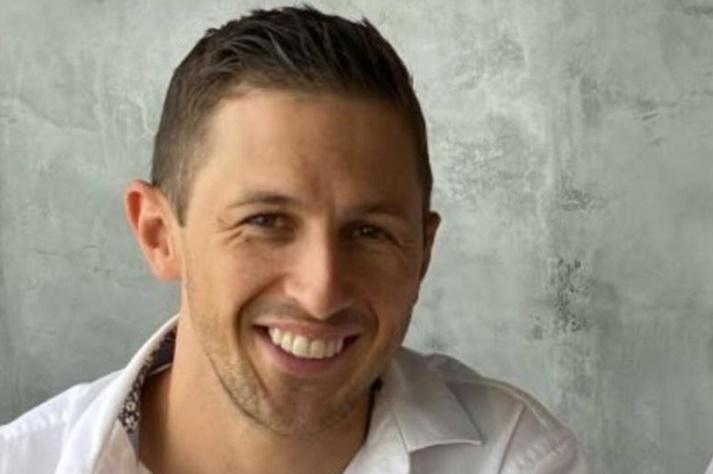 年約30歲、本身為波音機師的人父Lane Kokshoorn。(網上圖片)