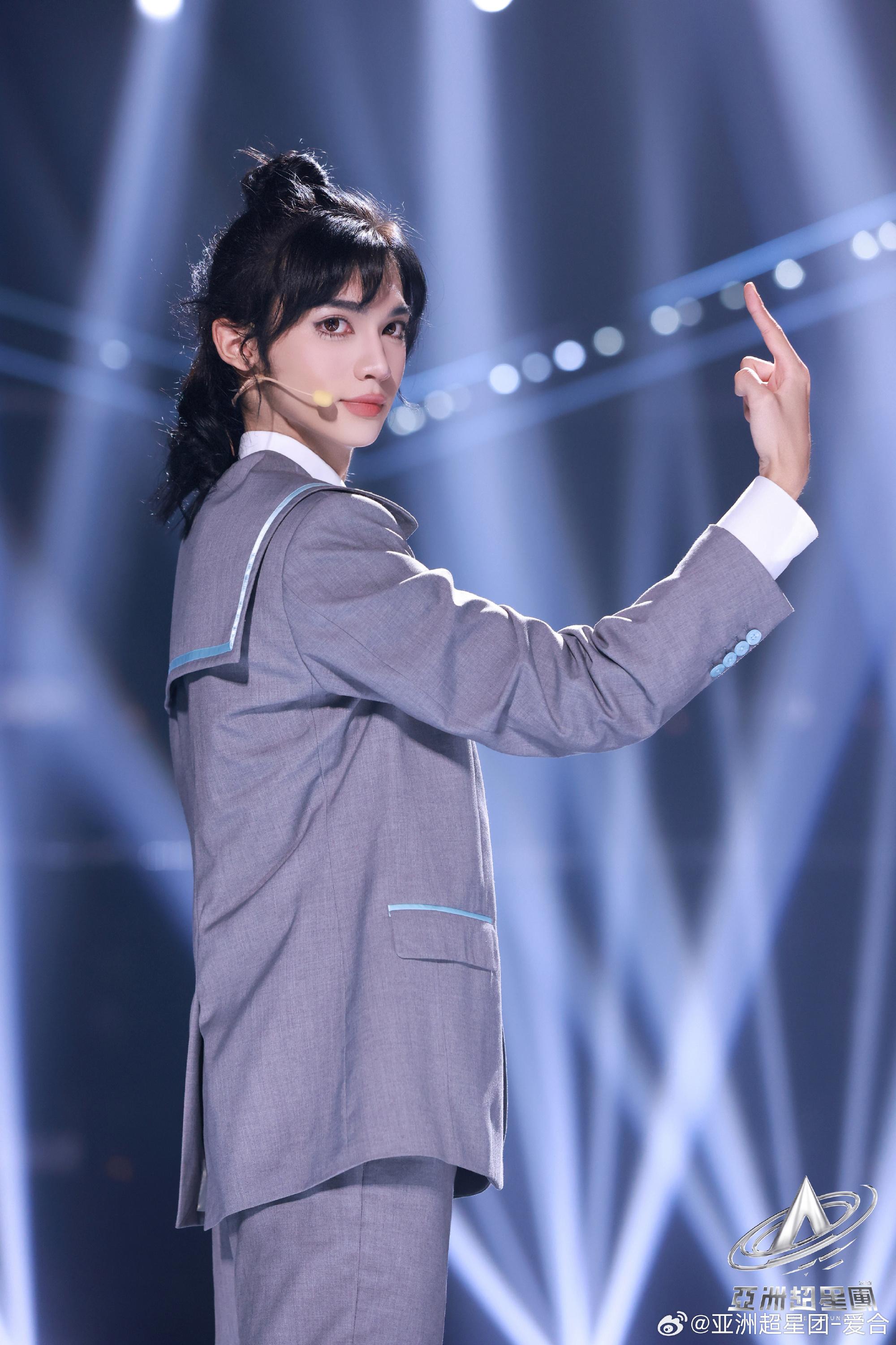 亞洲超星團|愛合Albert(愛合微博)