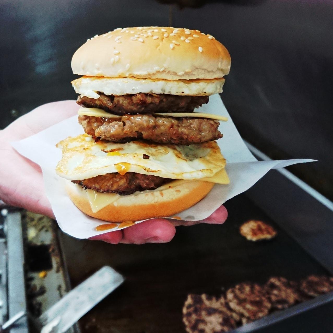 紅磡時新漢堡飽租約期滿結業 店主感謝多年支持「期待未來再見」(時新漢堡飽fb)