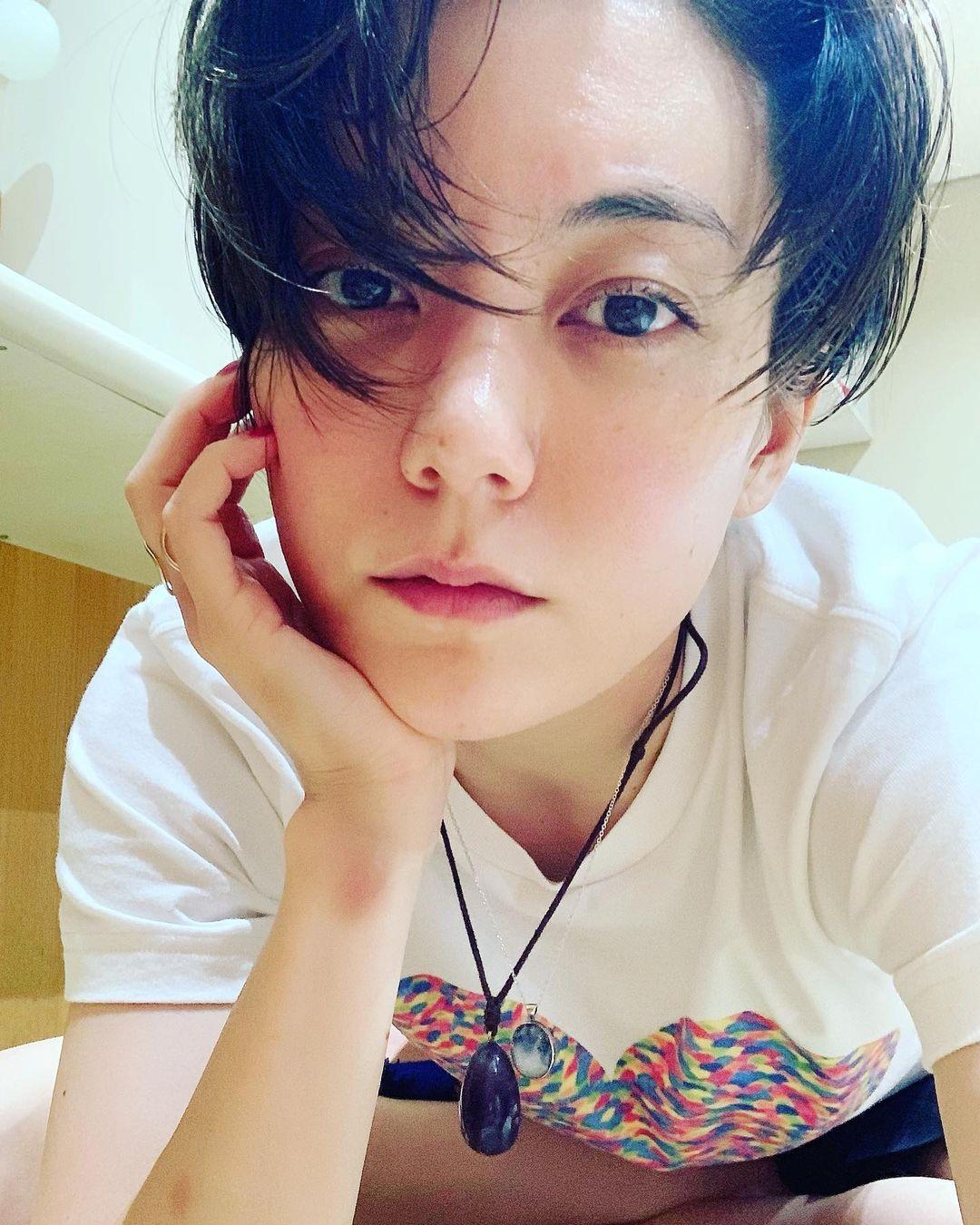 頭文字D夏樹 鈴木杏現年36歲,以短髮示人被指似大叔