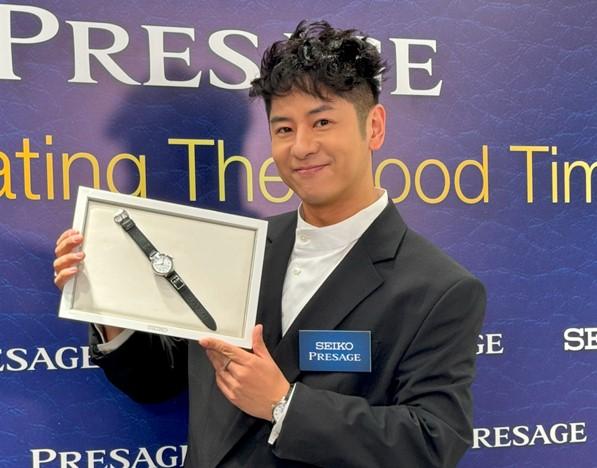 許廷鏗笑指自己在鐘錶收藏方面是新手。