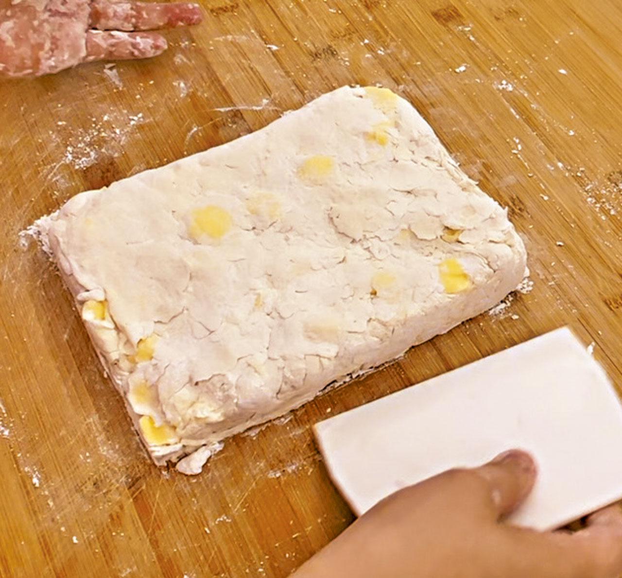 速成折疊批皮 pâte feuilletée rapide