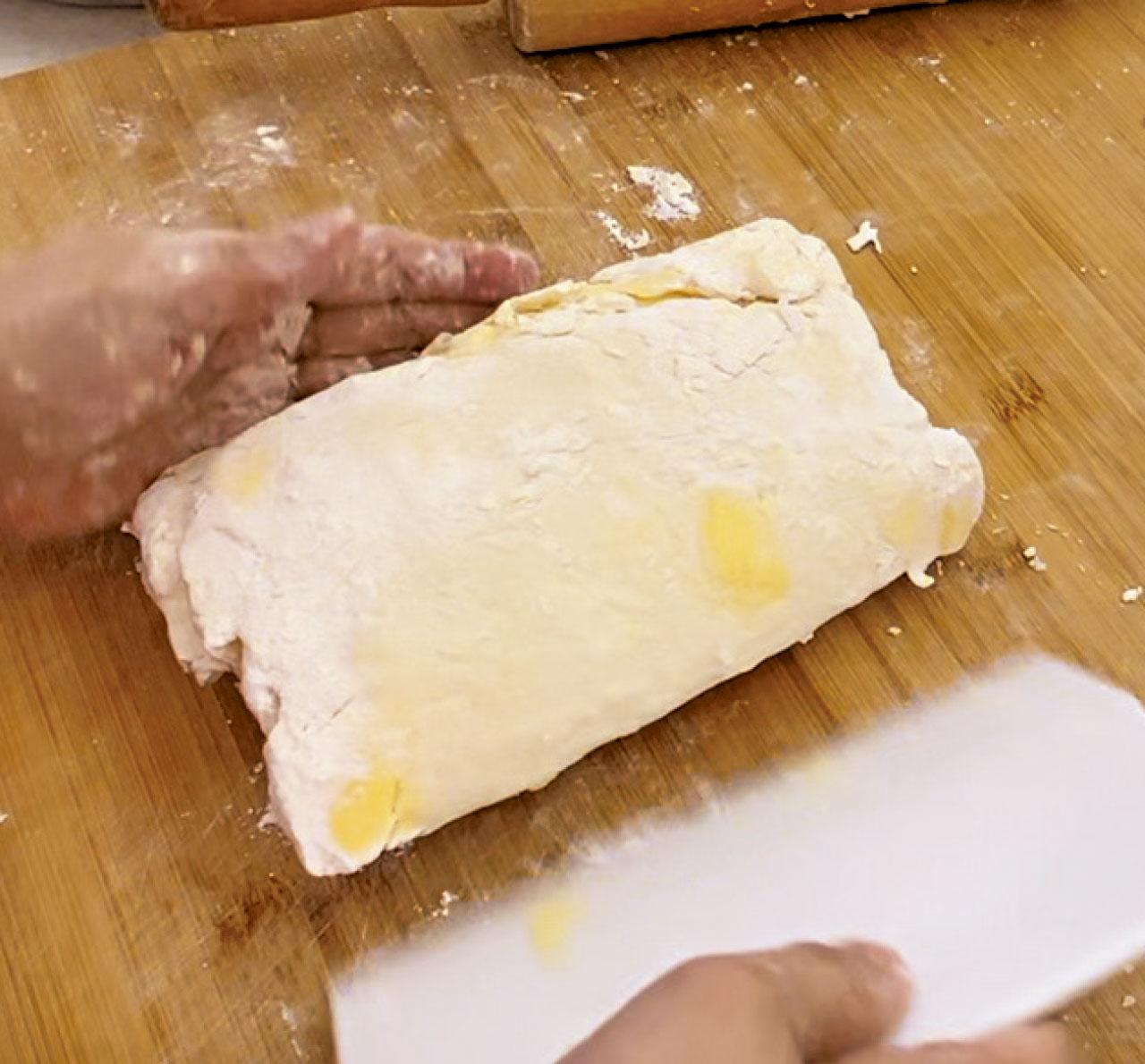速成折疊批皮 pâte feuilletée rapide