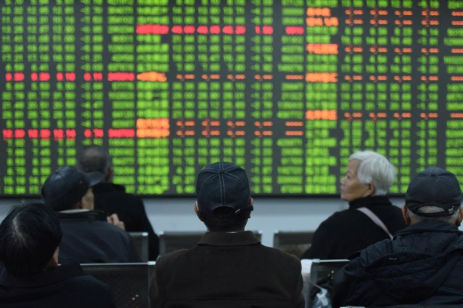 A股收市｜滬指再失二千九關 年結前料續震盪