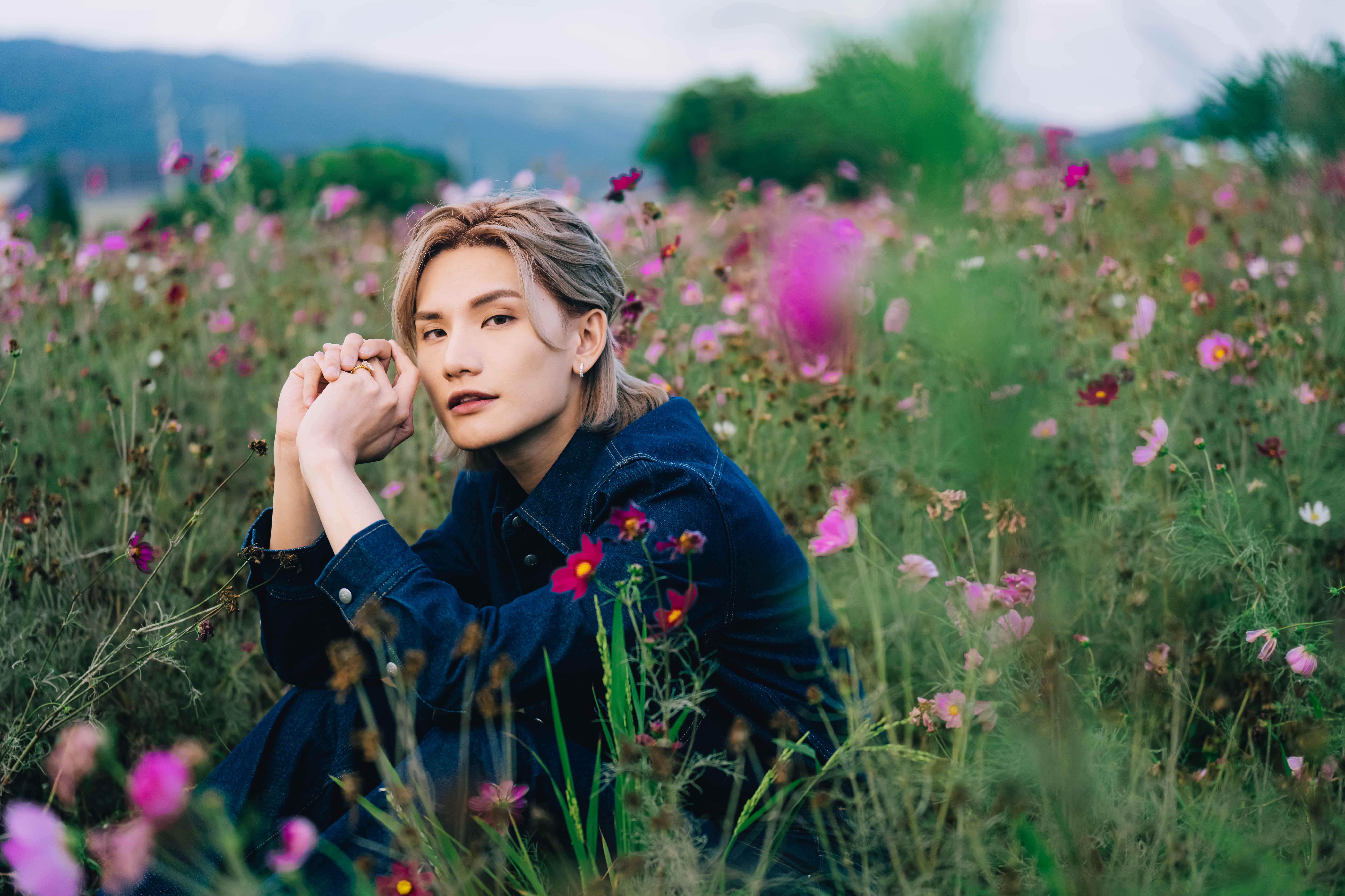 李駿傑(Jeremy)再赴台灣拍《獨角獸之戀》MV,《獨角獸之戀》為今年的情歌三部曲畫上浪漫句號。