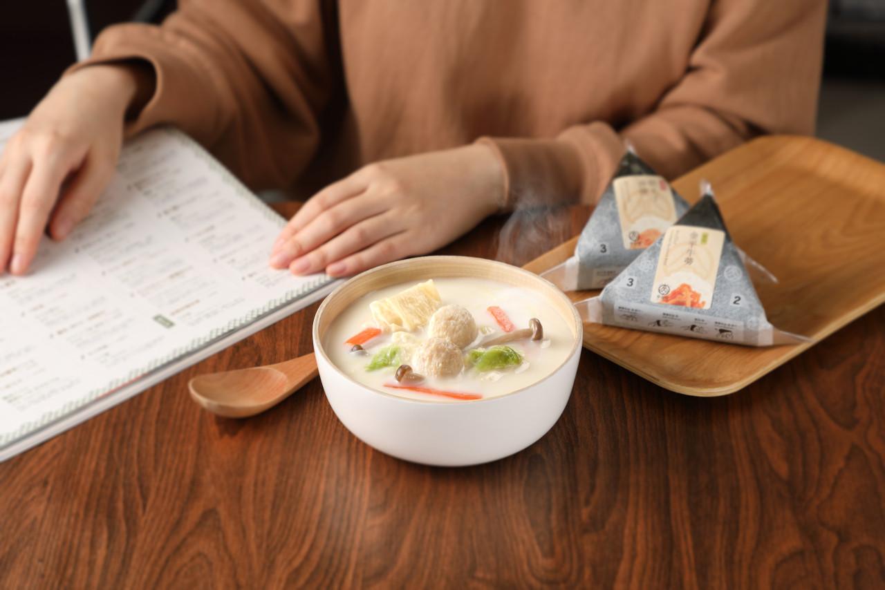 凡購物滿$60,即可獲得湯品換領券一張(價值$25)