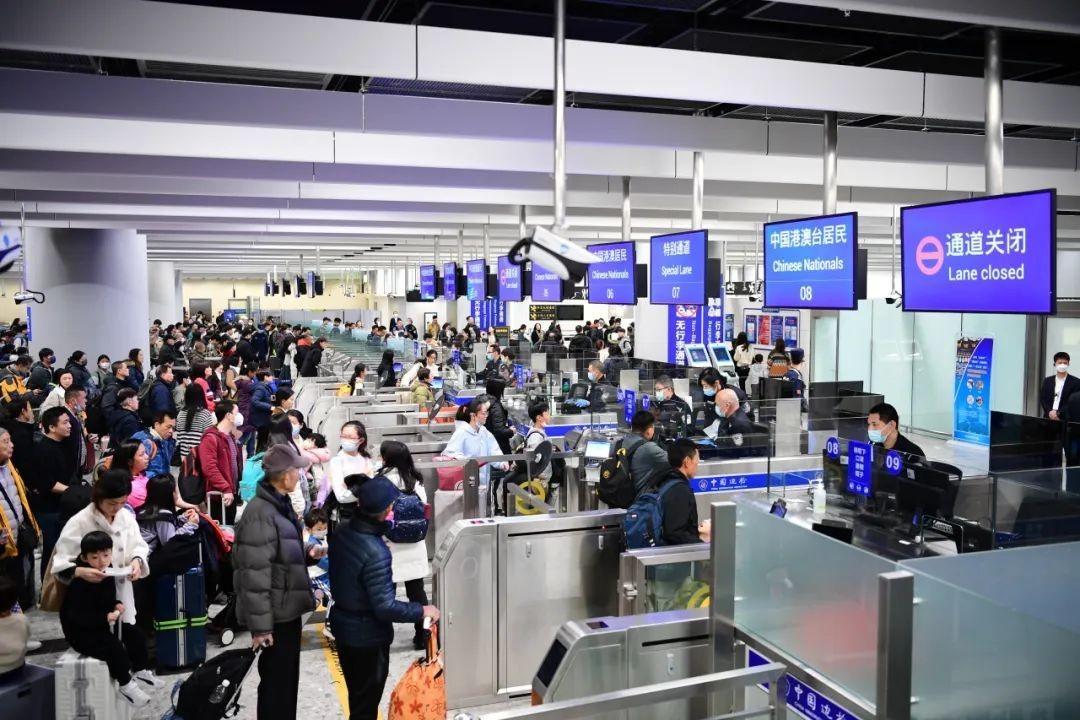 深圳料元旦假出入境高峰 或破75萬人次