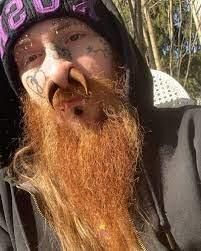 美國男子Colton Pifer 2.6cm鼻環洞打破健力士世界紀錄