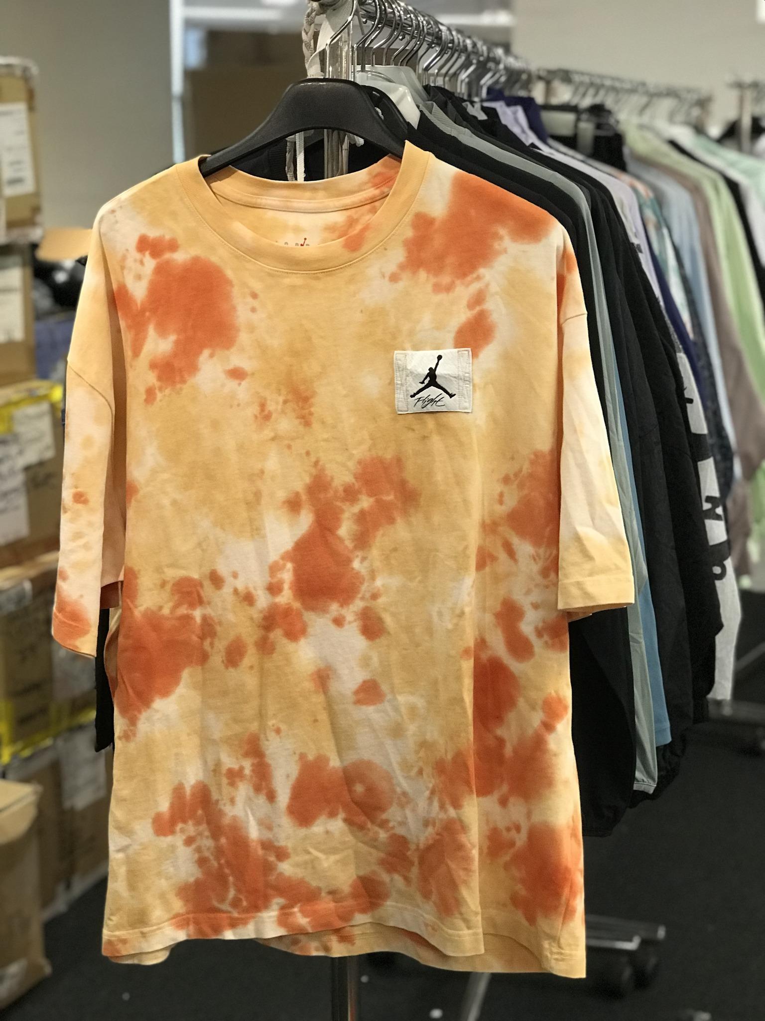 銅鑼灣開倉|馬拉松運動服飾減價至2折起