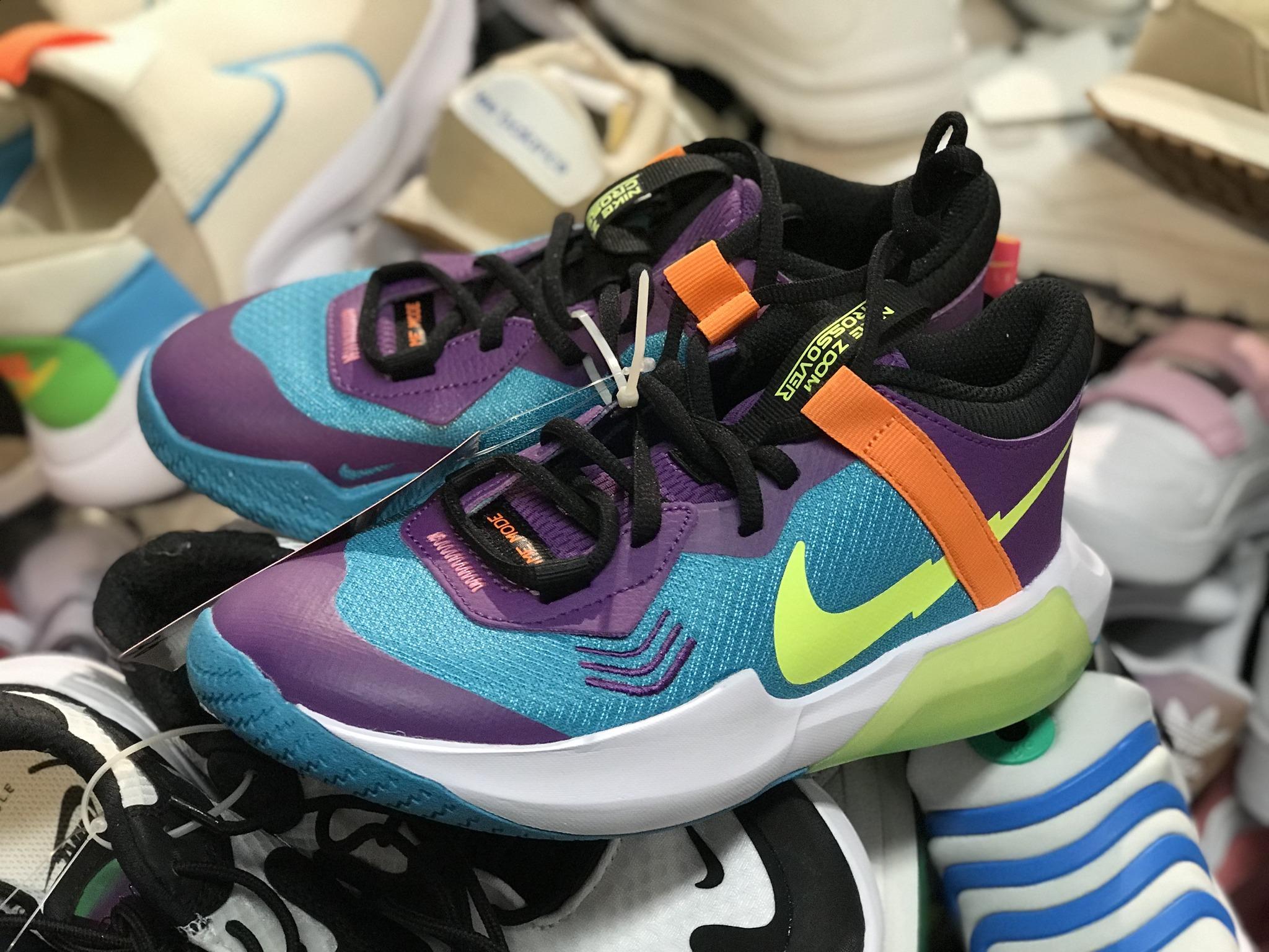 銅鑼灣開倉|馬拉松運動服飾減價至2折起