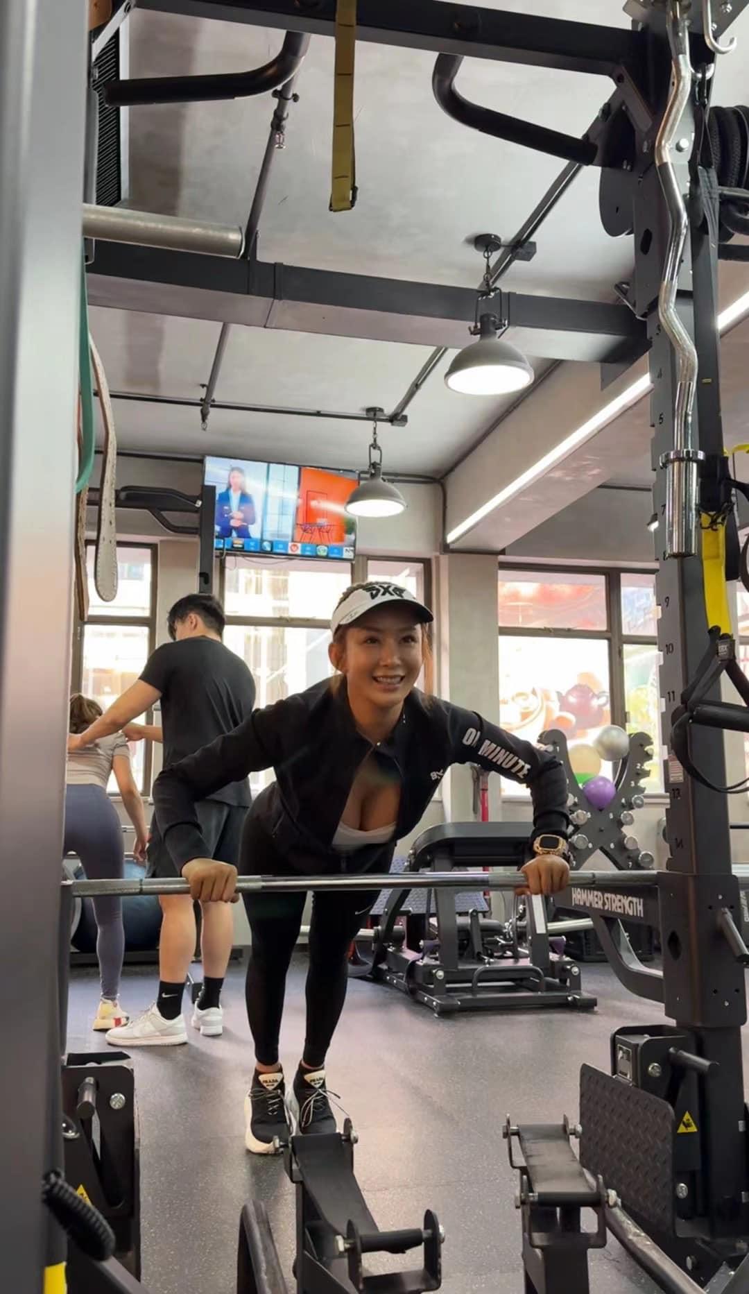 「香港版林志玲」可人Kelly IG Followers達11萬(可人Kelly IG)