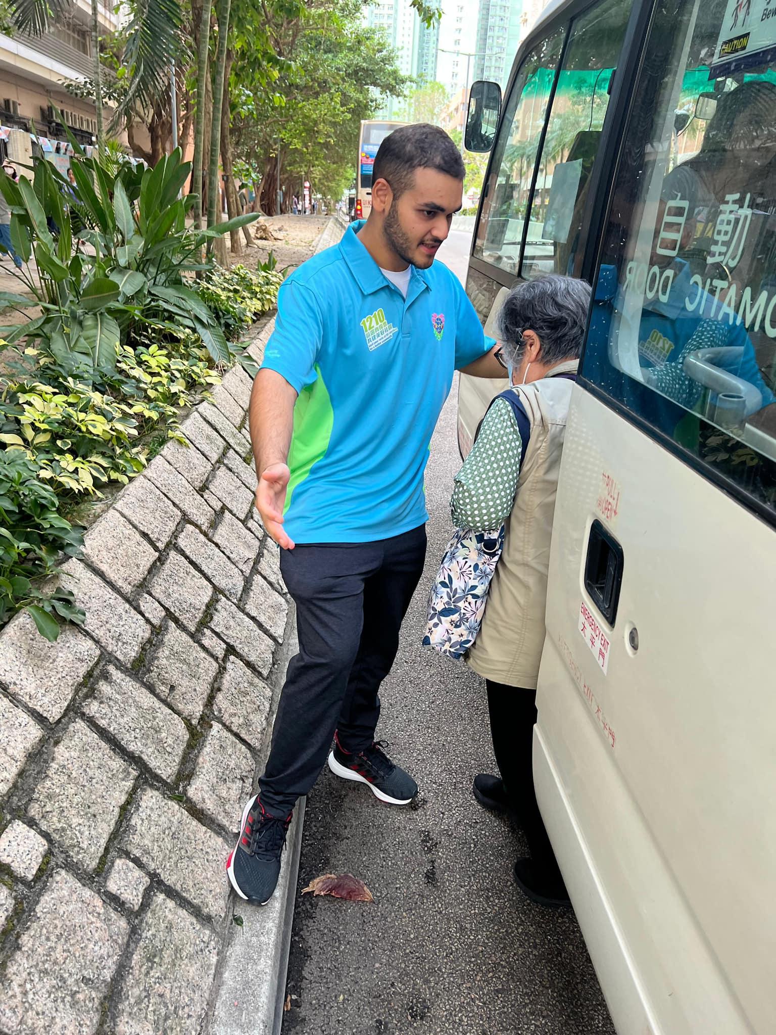 多個政府部門發文籲選民區選齊投票 (@fb公務員事務局 Civil Service Bureau圖片)