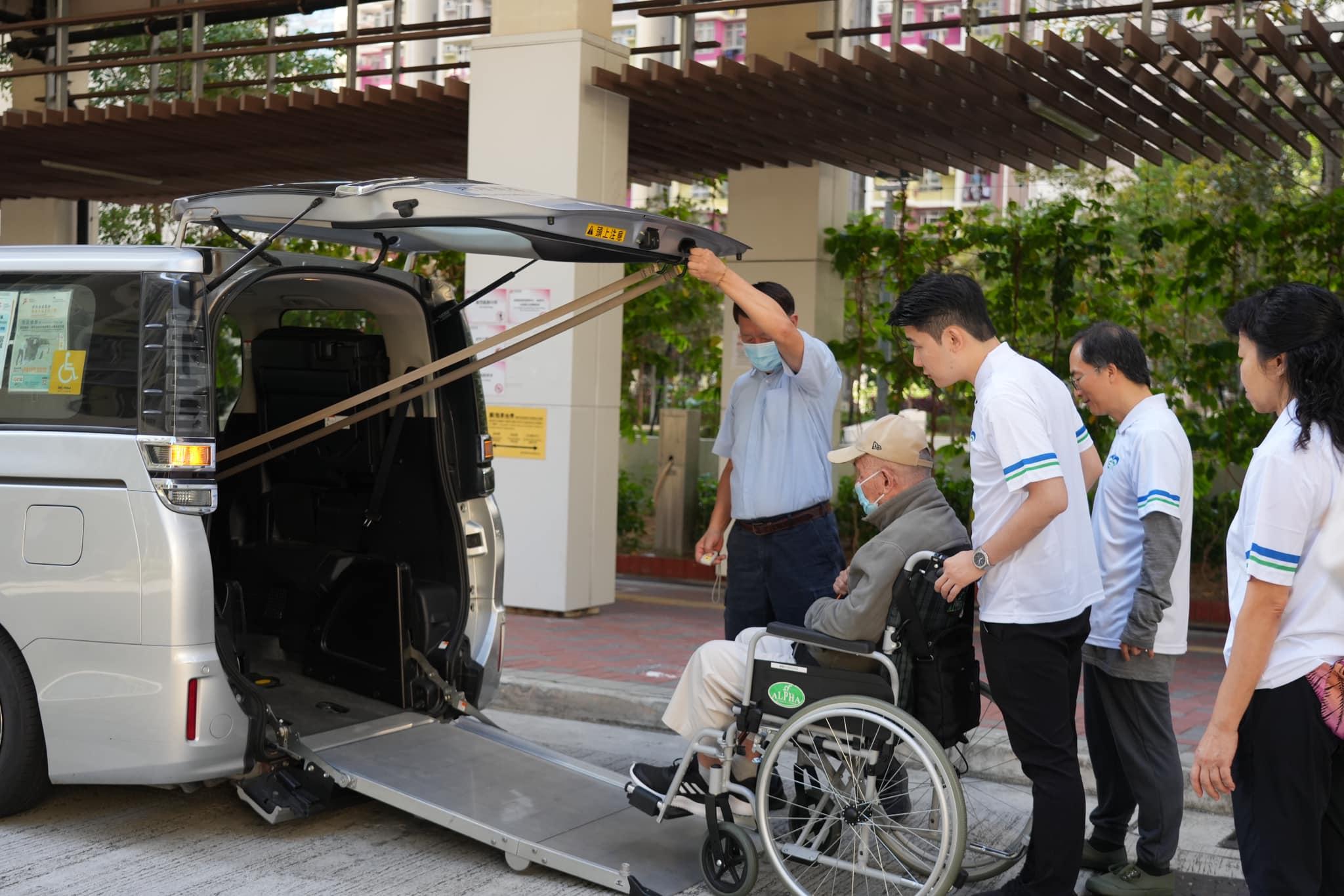 多個政府部門發文籲選民區選齊投票 (@fb公務員事務局 Civil Service Bureau圖片)