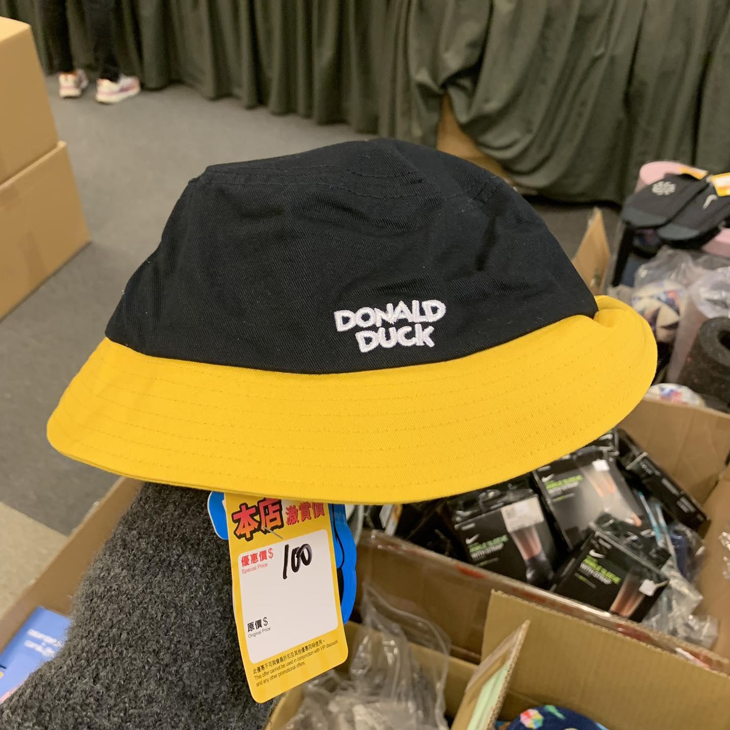 馬拉松便服及運動名牌開倉,Donald Duck帽子