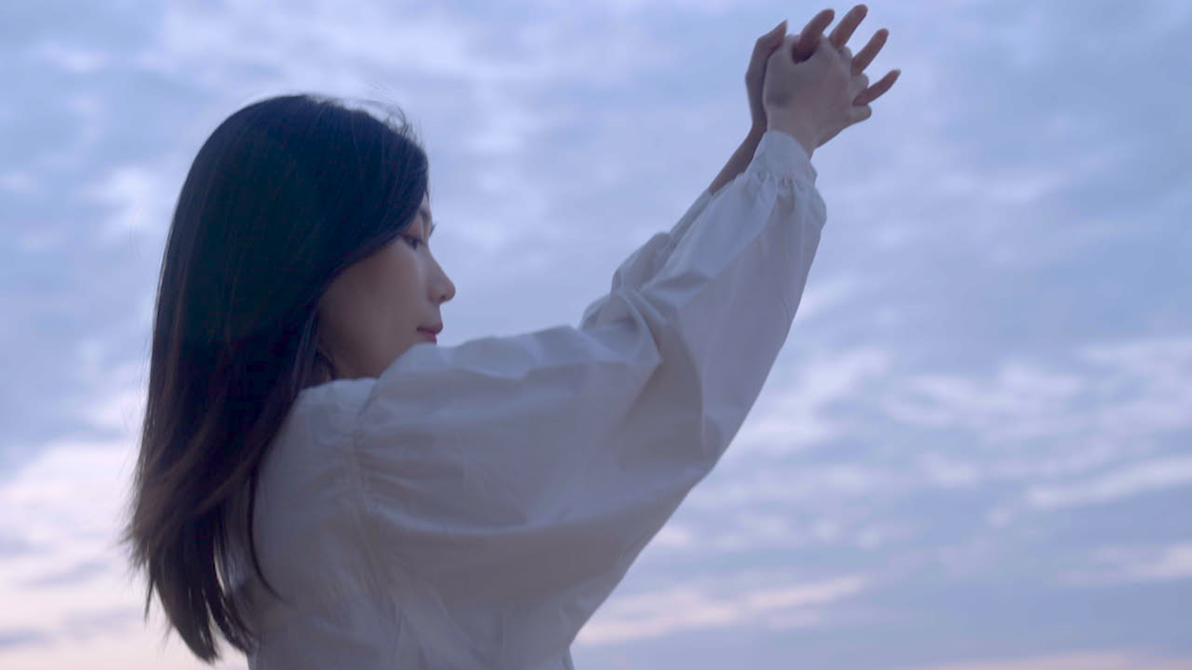 杜以辰獲邀唱出歌曲《重拾呼吸的節奏》,並擔任MV女主角。