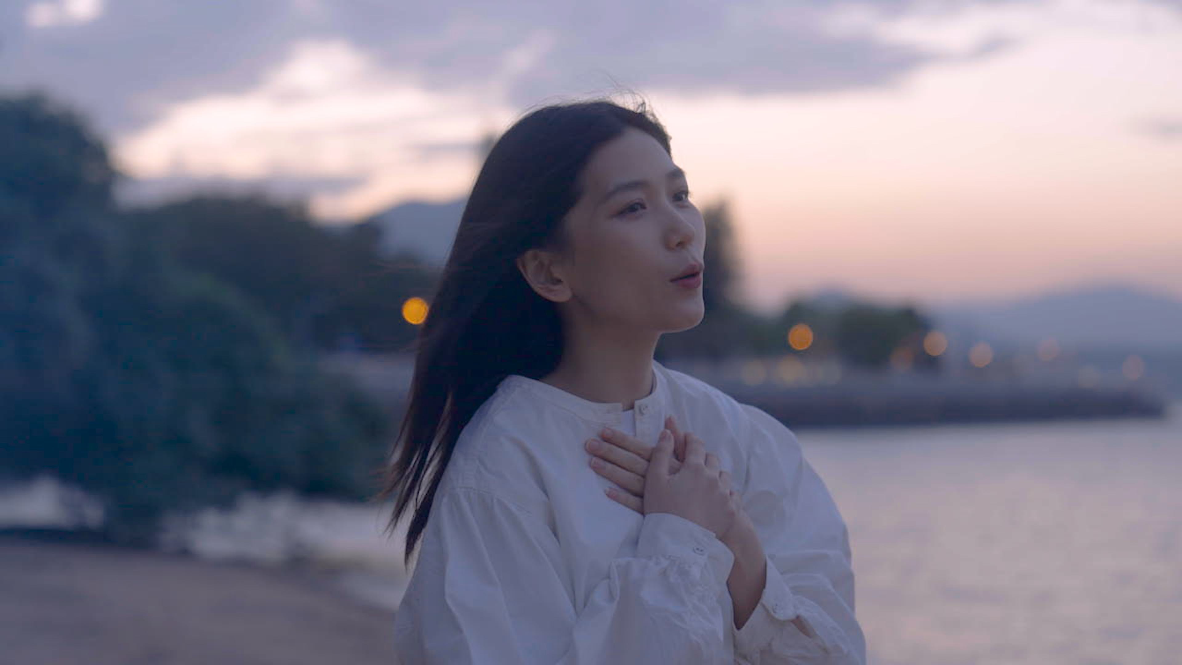 杜以辰獲邀唱出歌曲《重拾呼吸的節奏》,並擔任MV女主角。