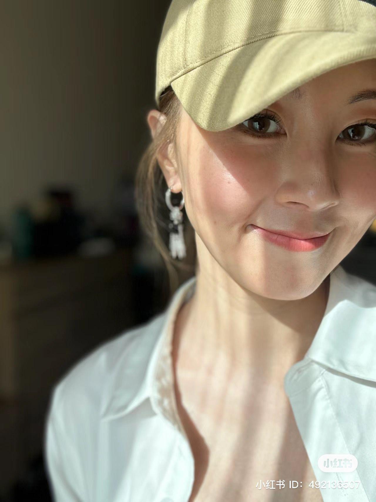 39歲的傅穎近年北上發展,經常上載近況(傅穎小紅書)