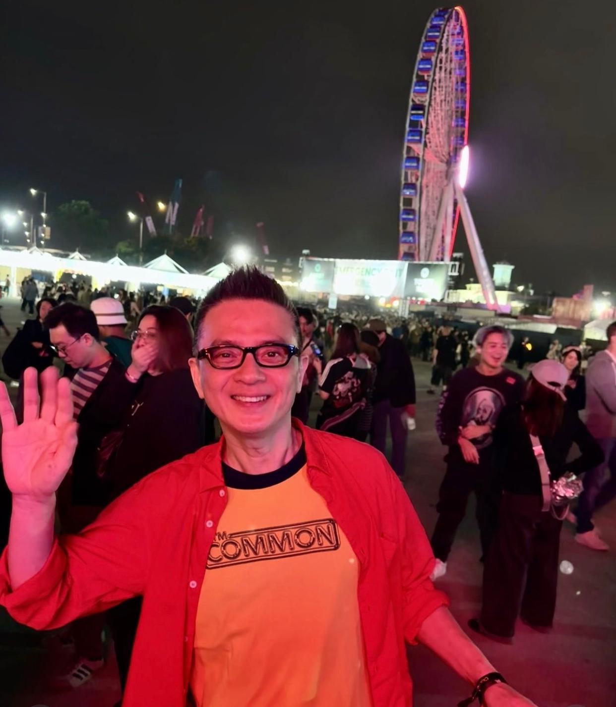 黃耀明也有欣賞《Clockenflap音樂節》,對負傷上陣的Jarvis Cocker讚不絕口。