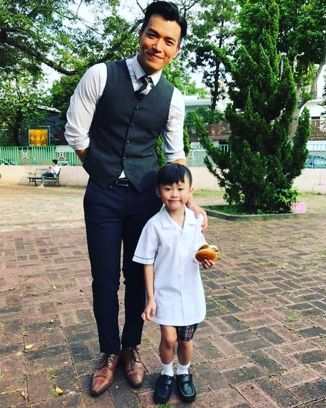 愛回家|Philip仔梁禹勤幾年前與送水輝合照(Philip仔梁禹勤IG)