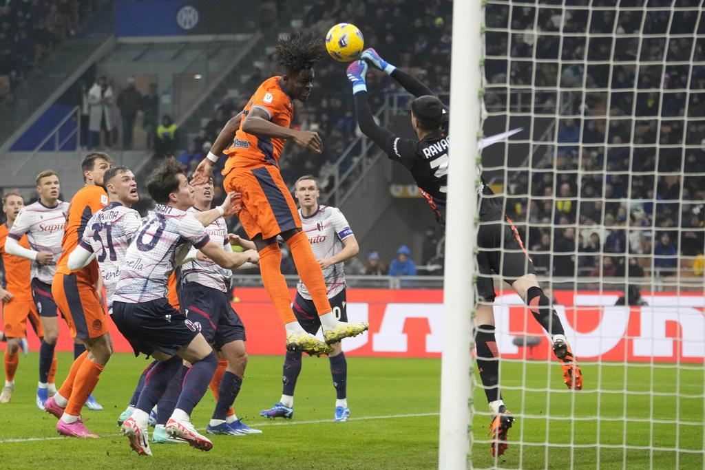 國際米蘭在意大利盃16強,加時不敵博洛尼亞。(路透社)