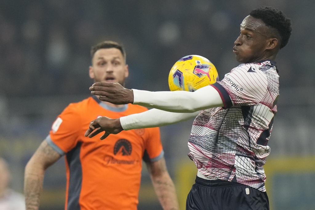 國際米蘭在意大利盃16強,加時不敵博洛尼亞。(路透社)