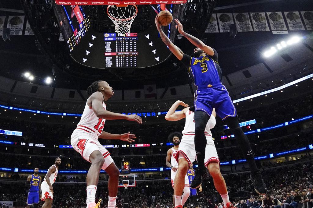 公牛124:108擊敗湖人。(美聯社)