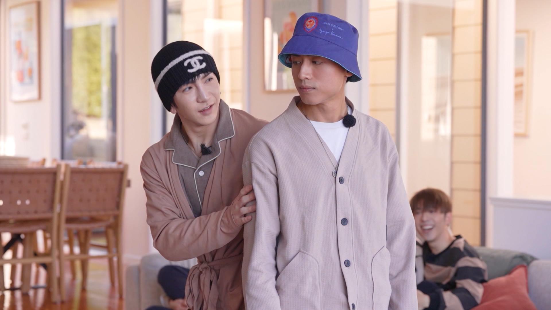 Anson Lo與AK「神之對決」。