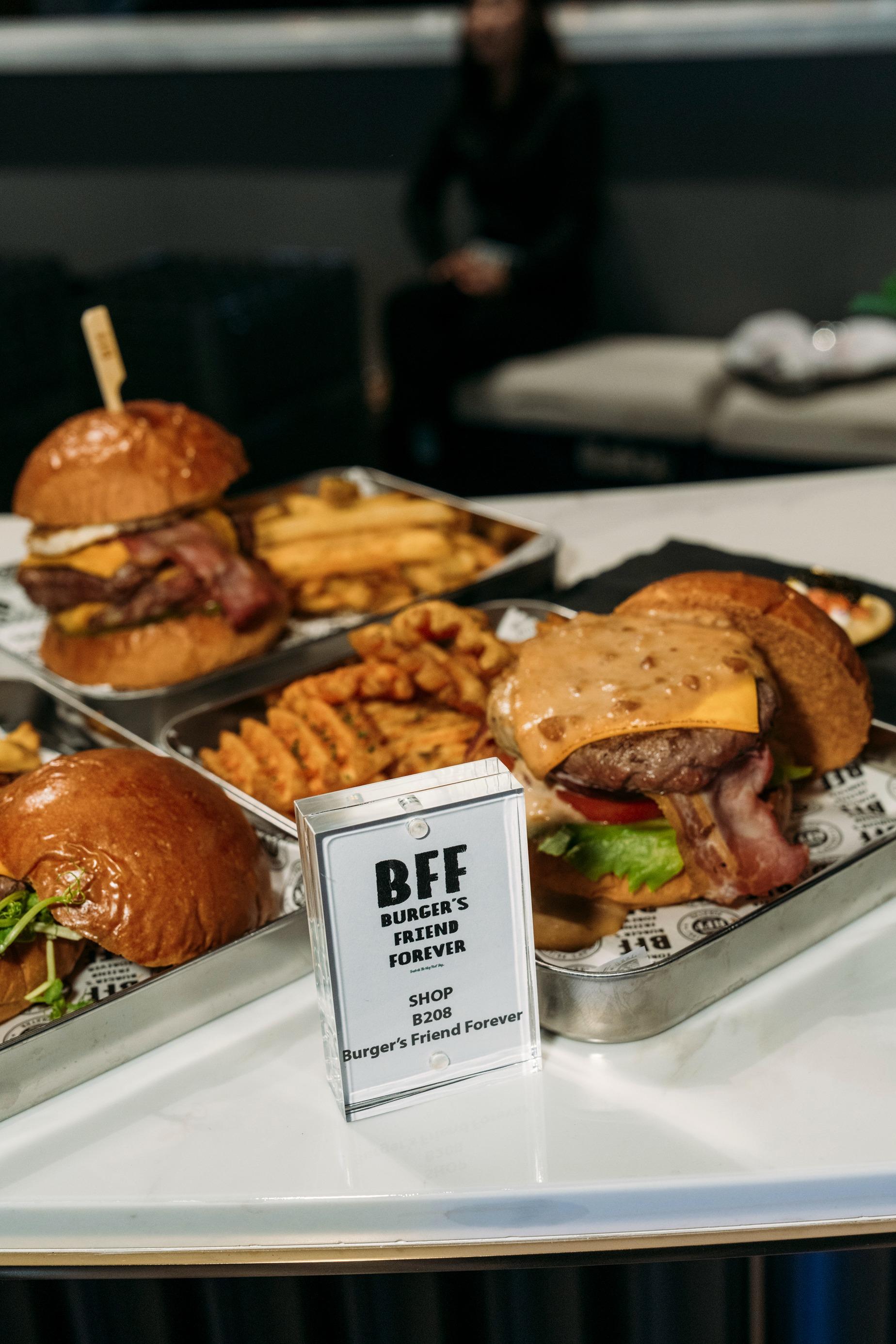 Burger's Friend Forever