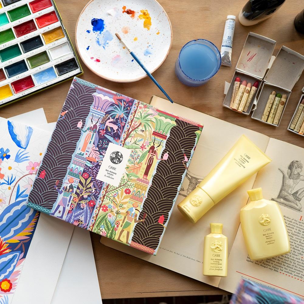 跨界別藝術家Louis Barthélemy從古埃及藝術汲取靈感,借鑒莎草紙捲軸,製作3件獨特作品。